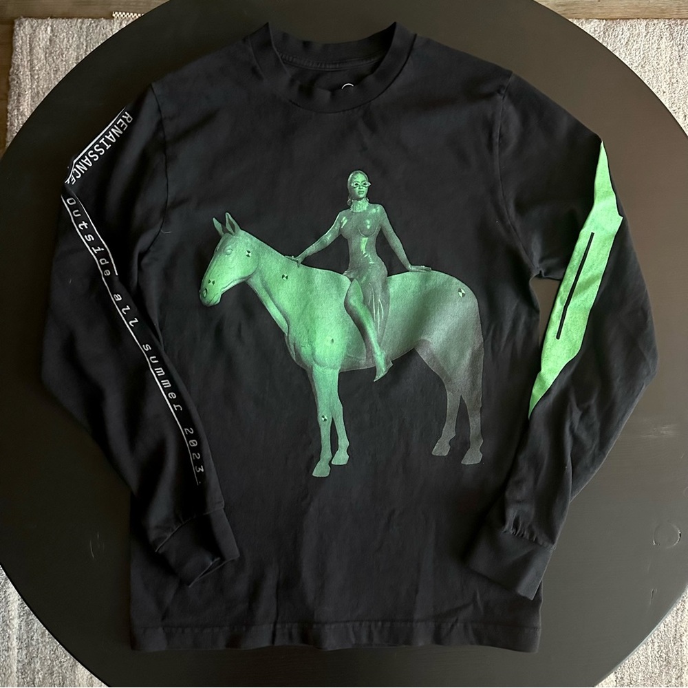 NEW Unisex Beyoncé Renaissance World Tour Green Horse Long Sleeve Shirt - SMALL
